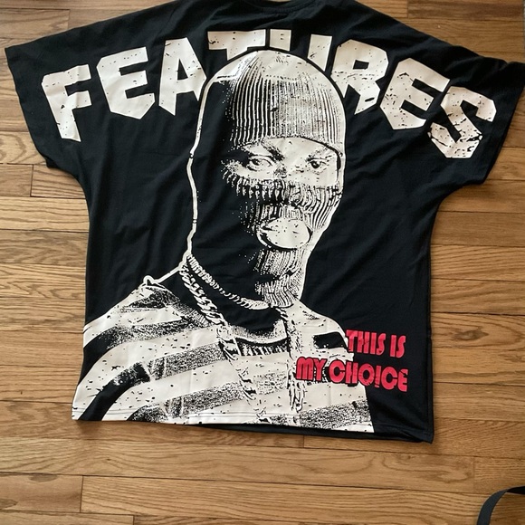 Shirt - Picture 2 of 3